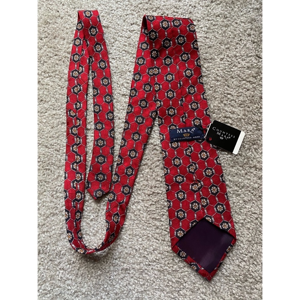 mara by countess mara tie